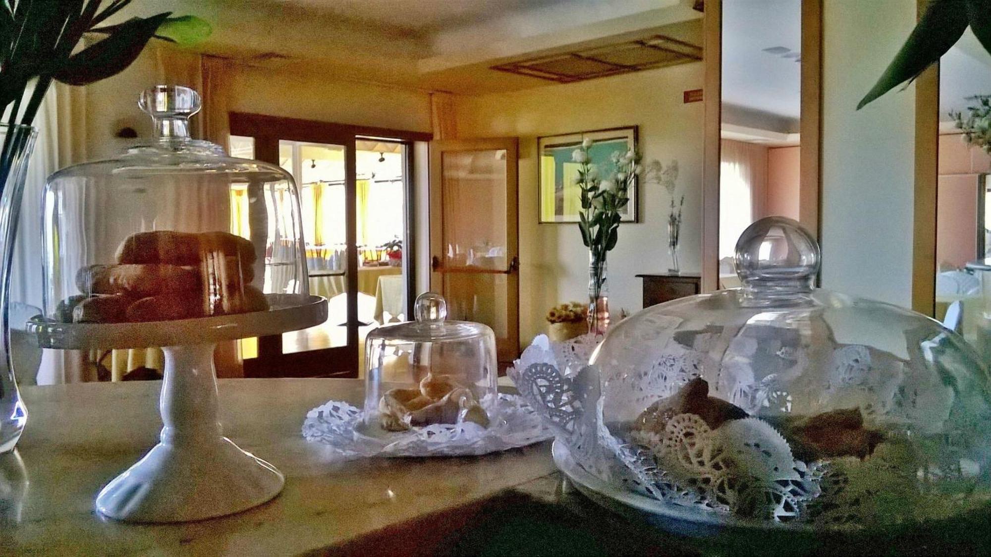Hotel Du Parc Atri Luaran gambar