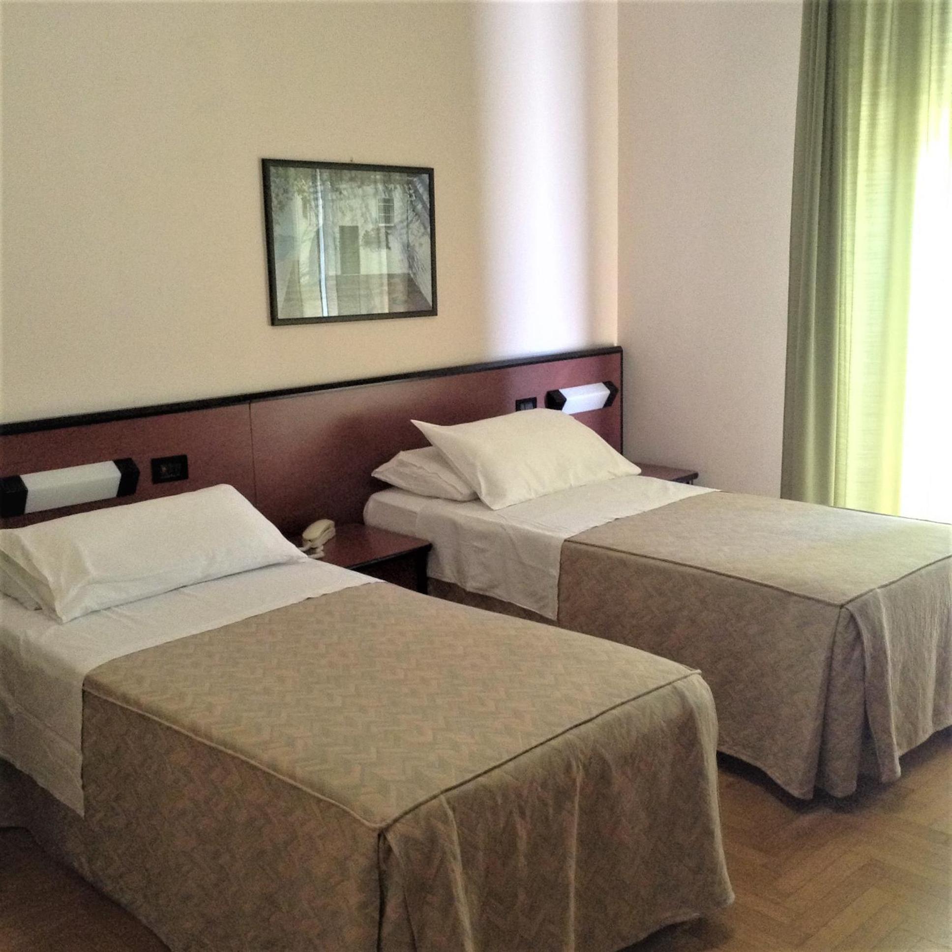 Hotel Du Parc Atri Luaran gambar